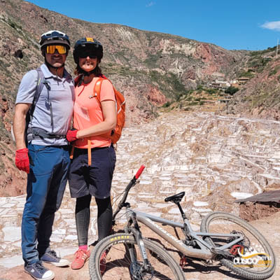 Excursão de bicicleta por Maras e Moray
