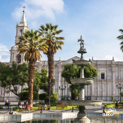 Plaza de armas de arequipa city tour