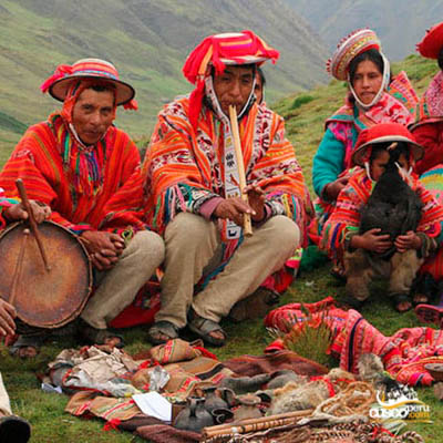 Trekking En Abra De Ipsay Patacancha