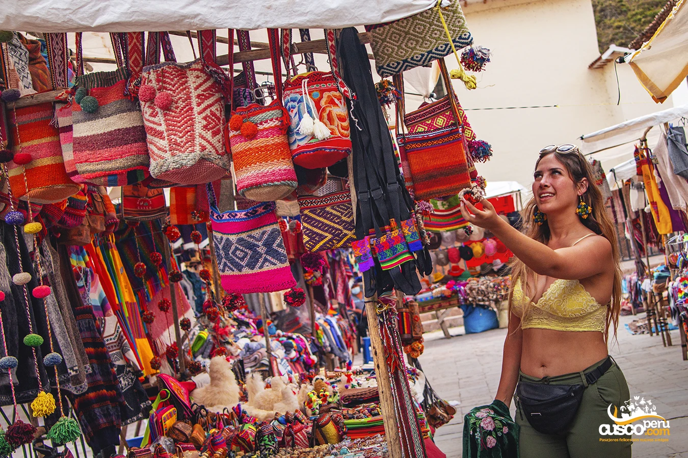 Mercado De Pisaq Valle Sagrado De Los Incas