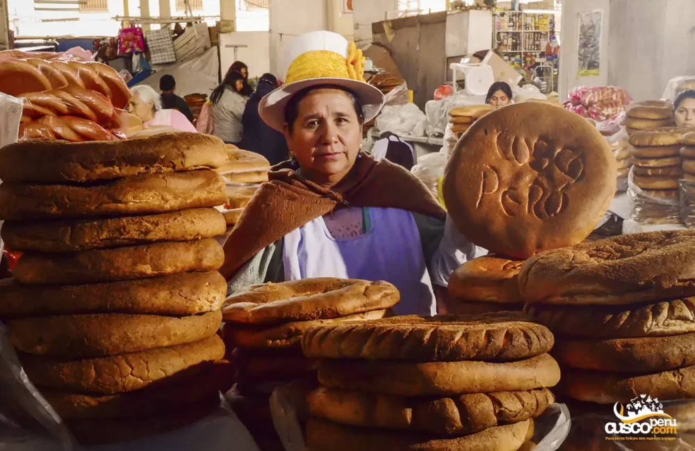 Señora Vendiendo Pan Chuta