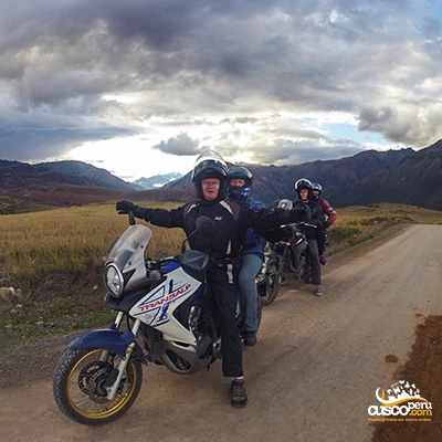 Tour En Moto Por Maras Moray