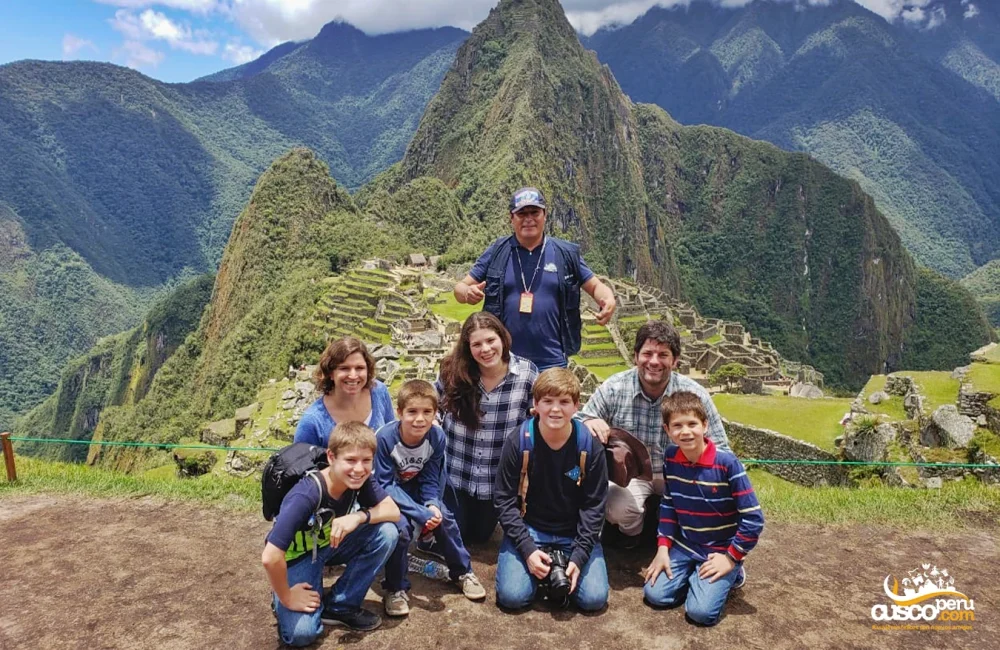 Aproveite a cidade inca de Machu Picchu com a família