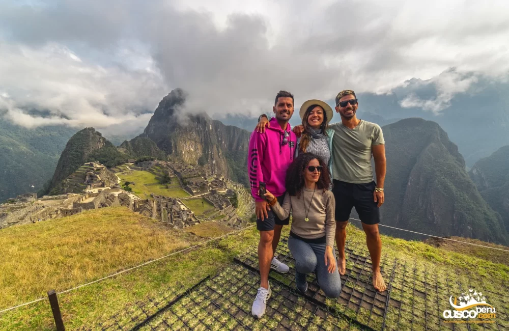 Visita a Machu Picchu, mirador de la foto clásica