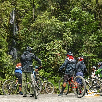 Bicicleta Con Destino A Machu Picchu
